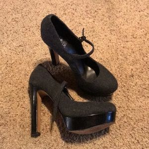 Vince Camuto Sophisticated Pumps